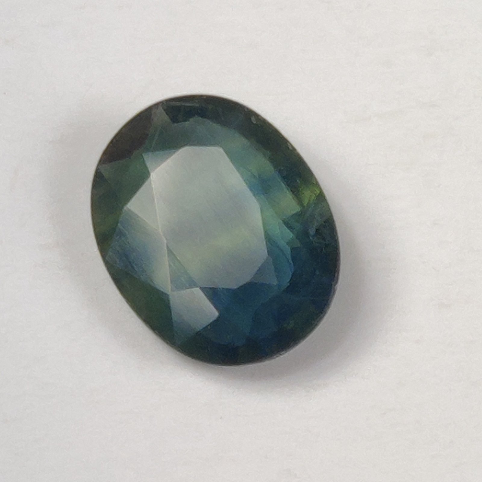 Greenish Blue Sapphire(Mayuri Neelam)